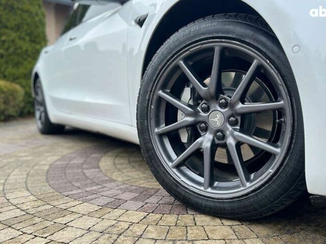 Тесла Модель 3, объемом двигателя 0 л и пробегом 116 тыс. км за 17650 $, фото 21 на Automoto.ua