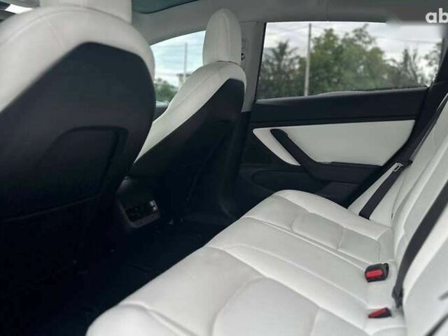 Тесла Модель 3, объемом двигателя 0 л и пробегом 101 тыс. км за 16800 $, фото 17 на Automoto.ua