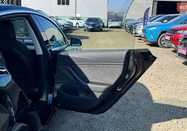 Тесла Модель 3, объемом двигателя 0 л и пробегом 176 тыс. км за 11200 $, фото 13 на Automoto.ua