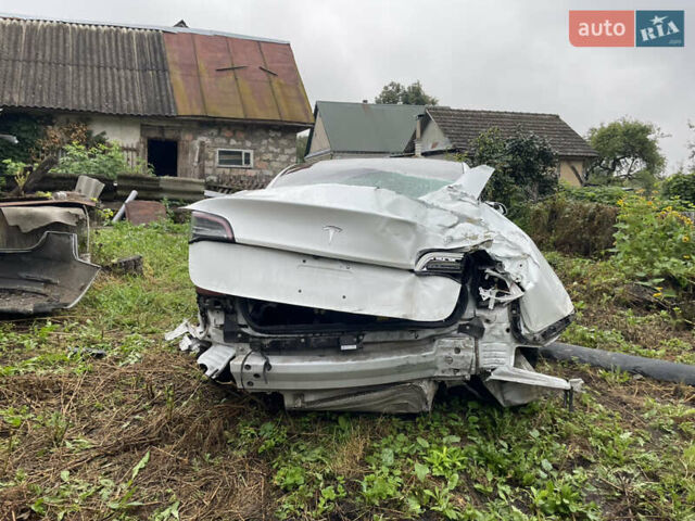 Тесла Модель 3, об'ємом двигуна 0 л та пробігом 400 тис. км за 6800 $, фото 3 на Automoto.ua