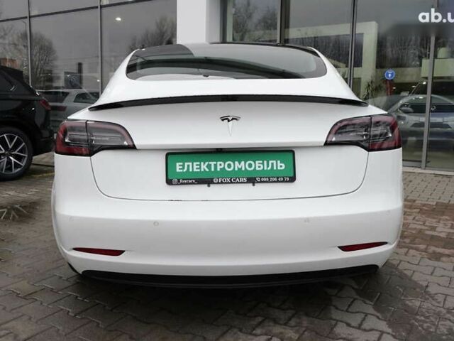Тесла Модель 3, объемом двигателя 0 л и пробегом 135 тыс. км за 16499 $, фото 4 на Automoto.ua