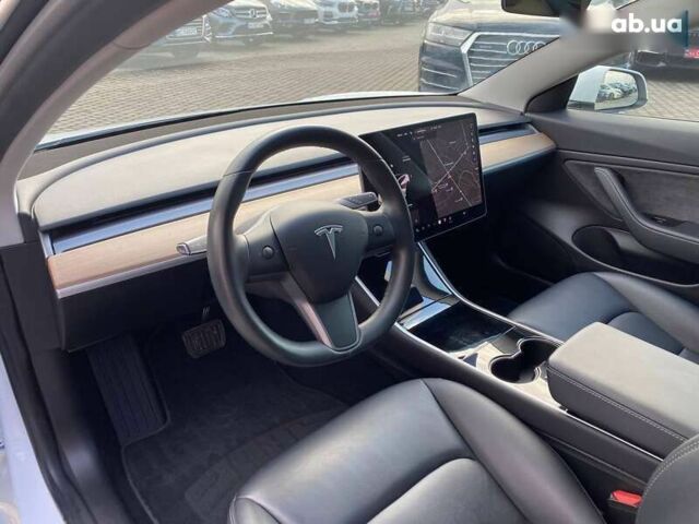 Тесла Модель 3, объемом двигателя 0 л и пробегом 106 тыс. км за 17000 $, фото 10 на Automoto.ua