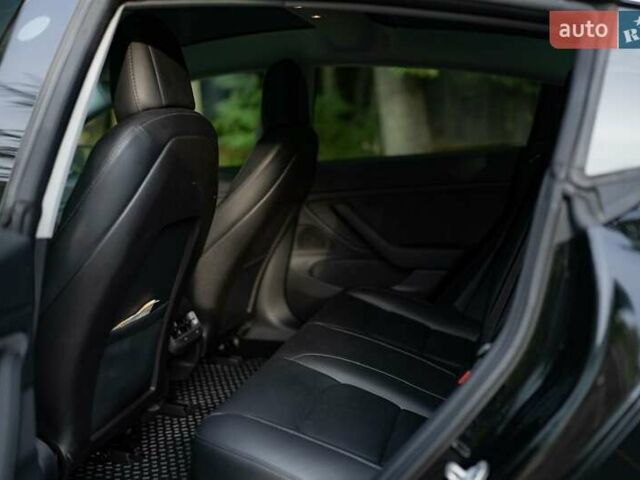 Тесла Модель 3, объемом двигателя 0 л и пробегом 112 тыс. км за 24000 $, фото 24 на Automoto.ua