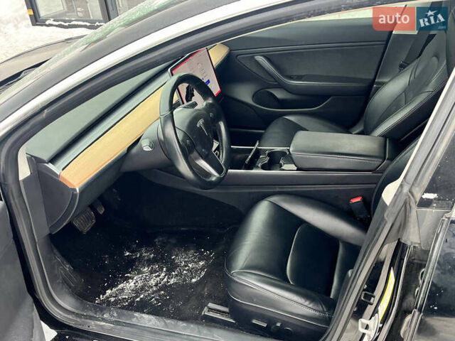 Тесла Модель 3, об'ємом двигуна 0 л та пробігом 195 тис. км за 12500 $, фото 6 на Automoto.ua