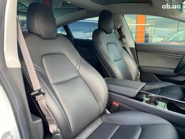 Тесла Модель 3, объемом двигателя 0 л и пробегом 106 тыс. км за 17000 $, фото 22 на Automoto.ua