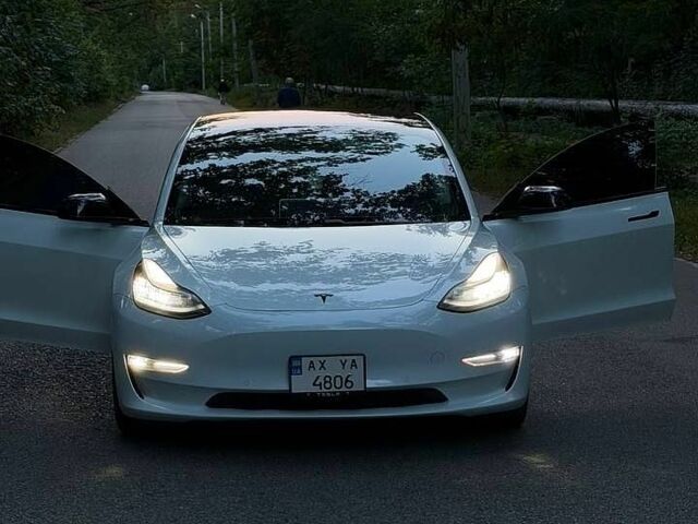 Тесла Модель 3, объемом двигателя 0 л и пробегом 102 тыс. км за 17500 $, фото 13 на Automoto.ua