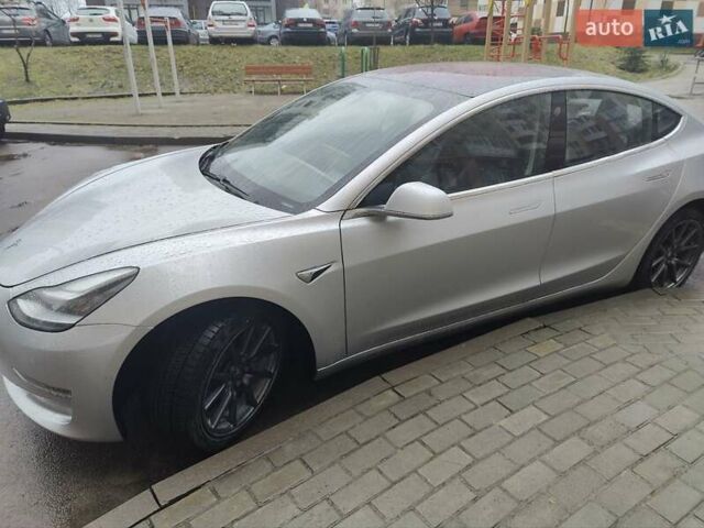 Тесла Модель 3, объемом двигателя 0 л и пробегом 39 тыс. км за 18100 $, фото 2 на Automoto.ua