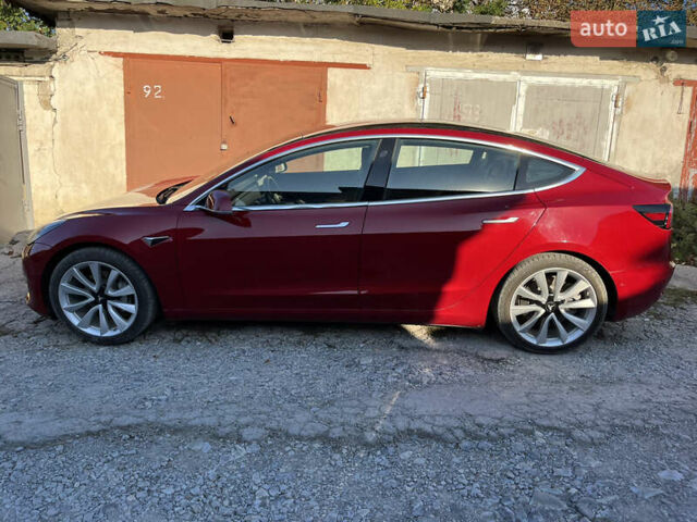 Тесла Модель 3, объемом двигателя 0 л и пробегом 113 тыс. км за 19000 $, фото 2 на Automoto.ua