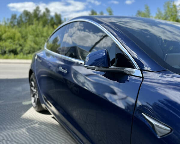 Тесла Модель 3, объемом двигателя 0 л и пробегом 131 тыс. км за 21999 $, фото 4 на Automoto.ua