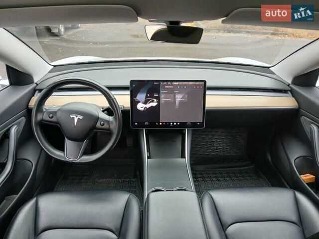 Тесла Модель 3, объемом двигателя 0 л и пробегом 90 тыс. км за 17700 $, фото 21 на Automoto.ua