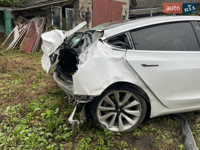 Тесла Модель 3, об'ємом двигуна 0 л та пробігом 400 тис. км за 6800 $, фото 5 на Automoto.ua