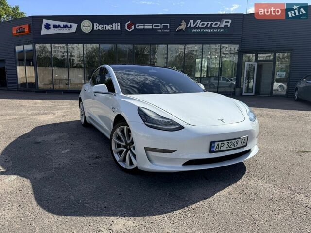 Тесла Модель 3, объемом двигателя 0 л и пробегом 140 тыс. км за 14999 $, фото 9 на Automoto.ua
