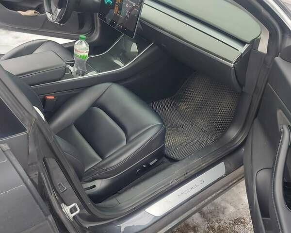 Тесла Модель 3, об'ємом двигуна 0 л та пробігом 93 тис. км за 18900 $, фото 11 на Automoto.ua