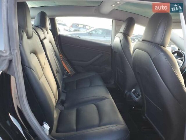 Тесла Модель 3, объемом двигателя 0 л и пробегом 99 тыс. км за 4900 $, фото 9 на Automoto.ua