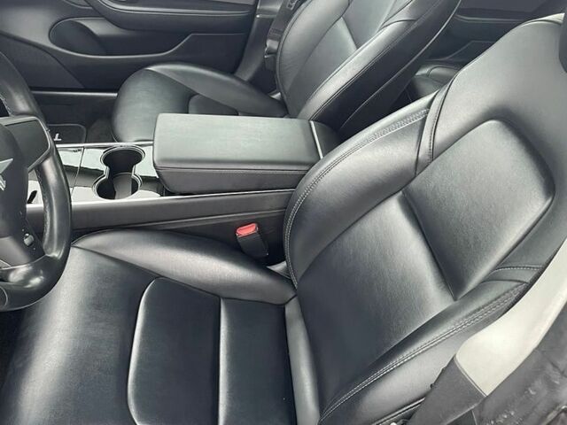 Тесла Модель 3, объемом двигателя 0 л и пробегом 103 тыс. км за 16200 $, фото 19 на Automoto.ua