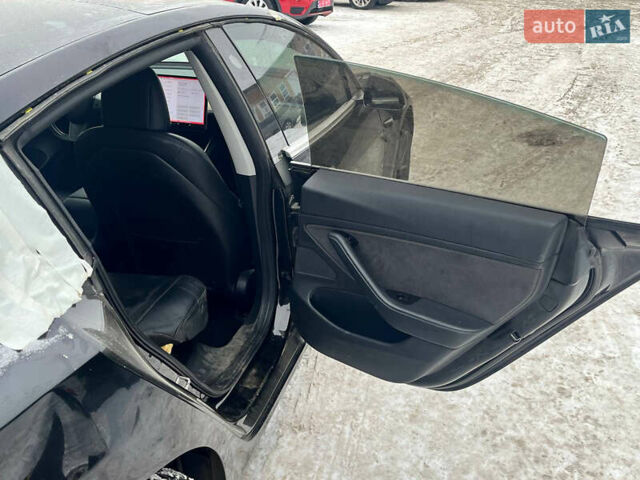 Тесла Модель 3, об'ємом двигуна 0 л та пробігом 195 тис. км за 12500 $, фото 13 на Automoto.ua