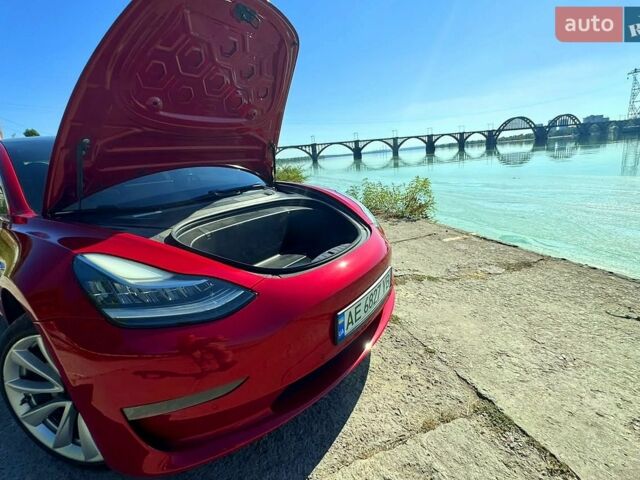 Тесла Модель 3, об'ємом двигуна 0 л та пробігом 143 тис. км за 16500 $, фото 1 на Automoto.ua
