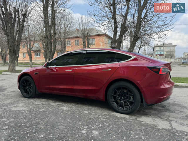 Тесла Модель 3, объемом двигателя 0 л и пробегом 130 тыс. км за 21000 $, фото 1 на Automoto.ua