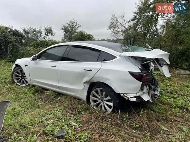 Тесла Модель 3, об'ємом двигуна 0 л та пробігом 400 тис. км за 6800 $, фото 2 на Automoto.ua