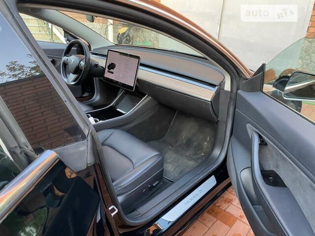 Тесла Модель 3, объемом двигателя 0 л и пробегом 90 тыс. км за 17800 $, фото 10 на Automoto.ua