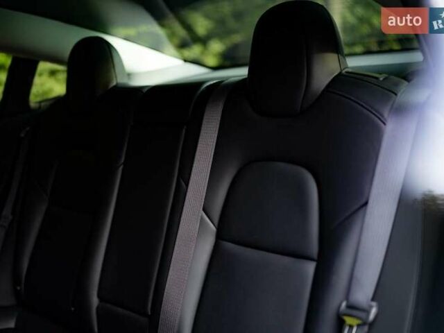 Тесла Модель 3, объемом двигателя 0 л и пробегом 112 тыс. км за 24000 $, фото 27 на Automoto.ua