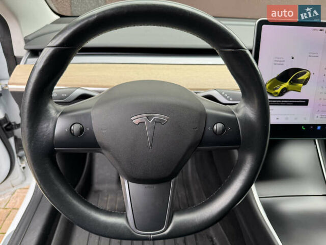 Тесла Модель 3, об'ємом двигуна 0 л та пробігом 209 тис. км за 13500 $, фото 18 на Automoto.ua