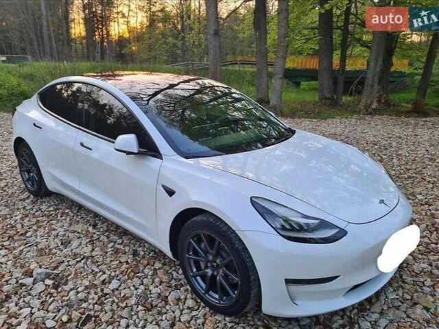 Тесла Модель 3, объемом двигателя 0 л и пробегом 66 тыс. км за 21900 $, фото 8 на Automoto.ua