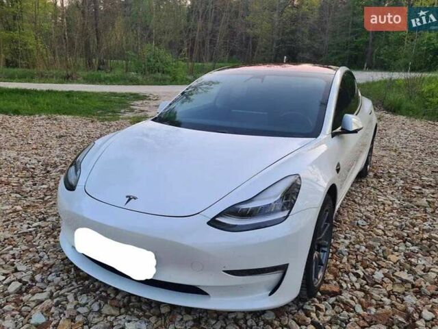 Тесла Модель 3, объемом двигателя 0 л и пробегом 66 тыс. км за 21900 $, фото 9 на Automoto.ua