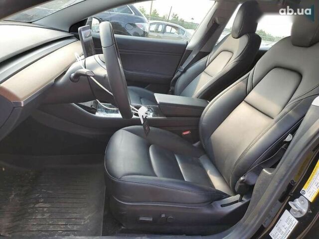 Тесла Модель 3, объемом двигателя 0 л и пробегом 151 тыс. км за 8950 $, фото 5 на Automoto.ua