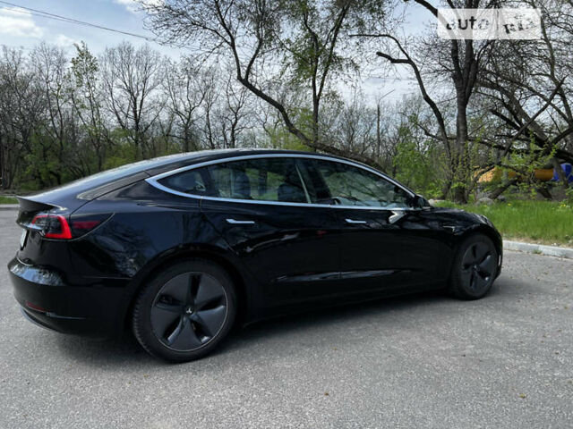 Тесла Модель 3, объемом двигателя 0 л и пробегом 58 тыс. км за 20000 $, фото 2 на Automoto.ua