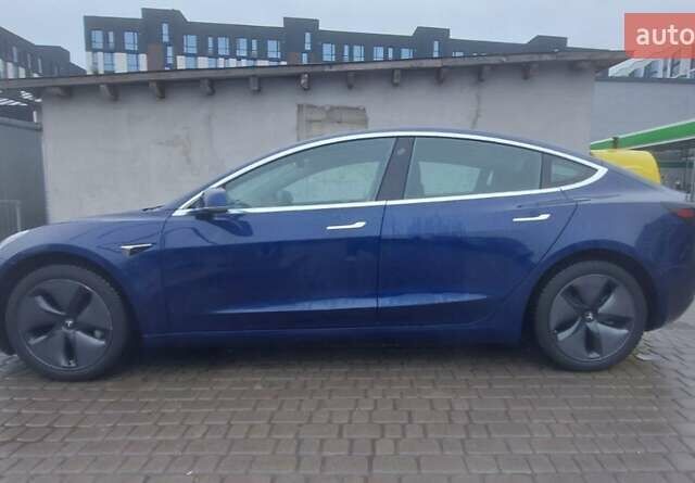 Тесла Модель 3, объемом двигателя 0 л и пробегом 62 тыс. км за 20000 $, фото 1 на Automoto.ua