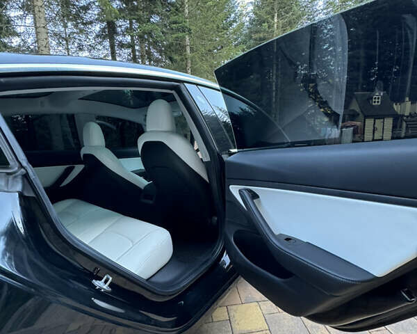 Тесла Модель 3, объемом двигателя 0 л и пробегом 58 тыс. км за 20499 $, фото 18 на Automoto.ua