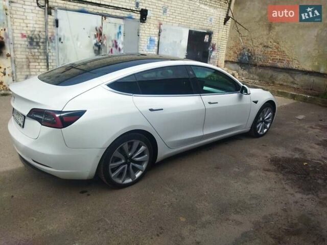 Тесла Модель 3, объемом двигателя 0 л и пробегом 64 тыс. км за 22999 $, фото 9 на Automoto.ua