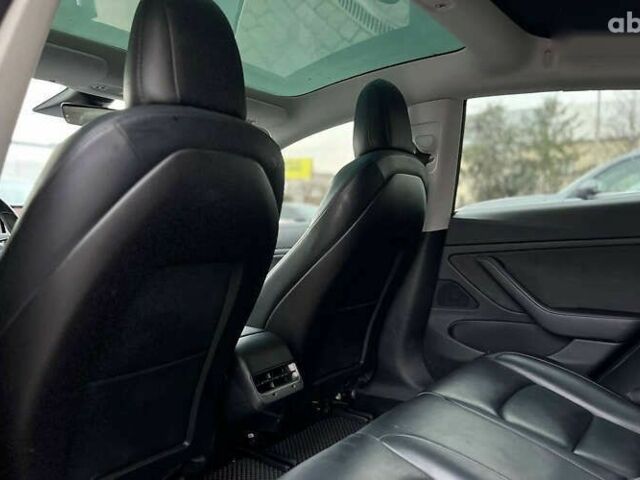 Тесла Модель 3, объемом двигателя 0 л и пробегом 100 тыс. км за 19700 $, фото 24 на Automoto.ua