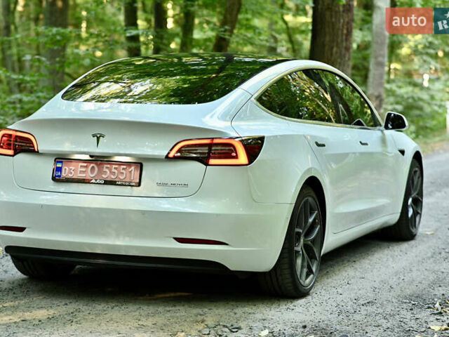 Тесла Модель 3, объемом двигателя 0 л и пробегом 159 тыс. км за 24000 $, фото 12 на Automoto.ua