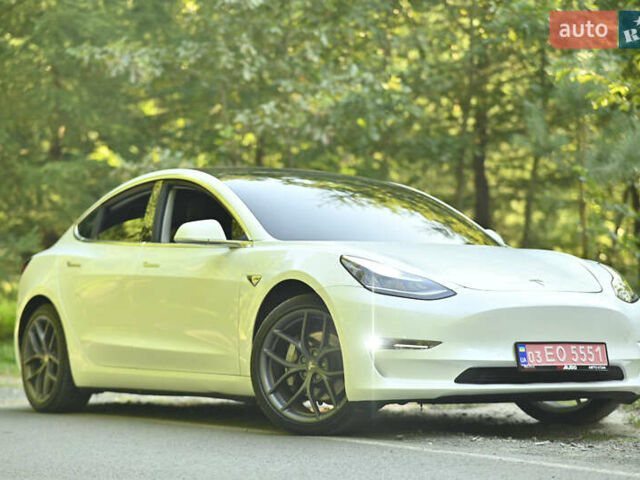 Тесла Модель 3, объемом двигателя 0 л и пробегом 159 тыс. км за 24000 $, фото 30 на Automoto.ua