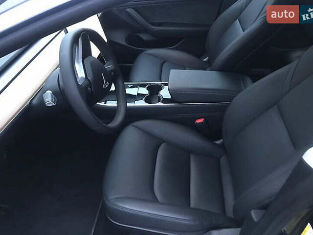 Тесла Модель 3, объемом двигателя 0 л и пробегом 45 тыс. км за 17300 $, фото 15 на Automoto.ua