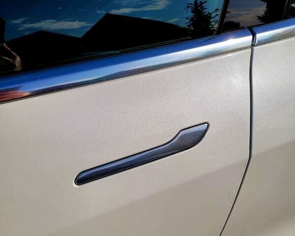 Тесла Модель 3, объемом двигателя 0 л и пробегом 100 тыс. км за 15999 $, фото 14 на Automoto.ua