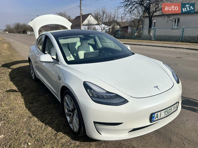 Тесла Модель 3, об'ємом двигуна 0 л та пробігом 74 тис. км за 16000 $, фото 1 на Automoto.ua