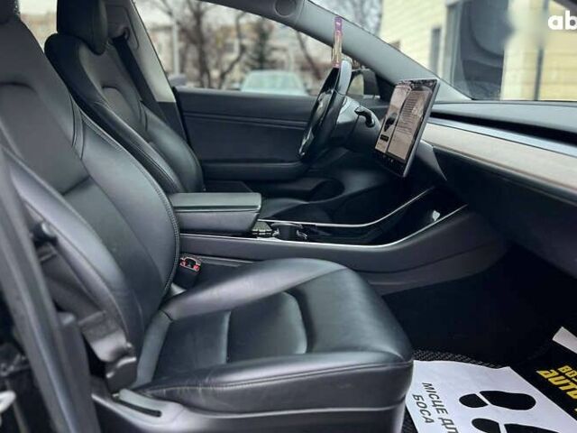 Тесла Модель 3, объемом двигателя 0 л и пробегом 100 тыс. км за 19700 $, фото 20 на Automoto.ua
