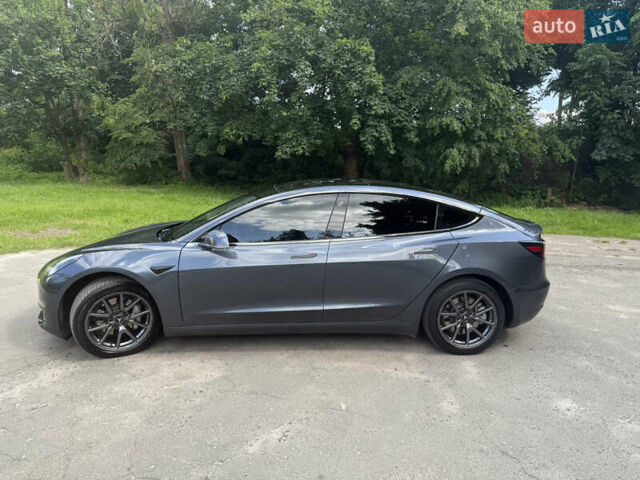 Тесла Модель 3, объемом двигателя 0 л и пробегом 101 тыс. км за 19500 $, фото 1 на Automoto.ua