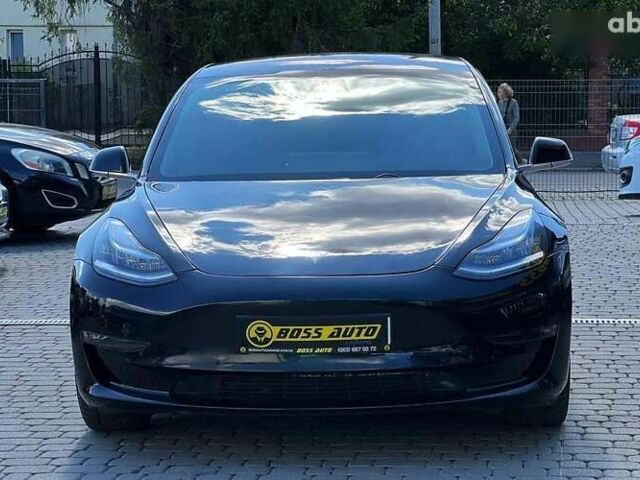 Тесла Модель 3, объемом двигателя 0 л и пробегом 101 тыс. км за 18800 $, фото 1 на Automoto.ua