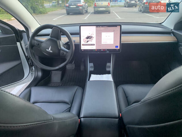 Тесла Модель 3, об'ємом двигуна 0 л та пробігом 65 тис. км за 20500 $, фото 8 на Automoto.ua