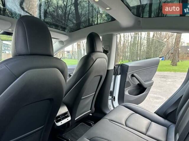 Тесла Модель 3, объемом двигателя 0 л и пробегом 47 тыс. км за 21500 $, фото 27 на Automoto.ua