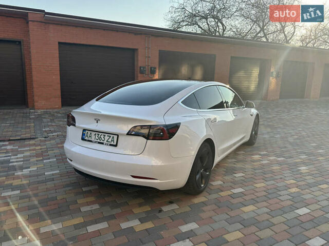 Тесла Модель 3, объемом двигателя 0 л и пробегом 87 тыс. км за 18500 $, фото 3 на Automoto.ua