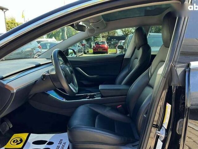 Тесла Модель 3, объемом двигателя 0 л и пробегом 101 тыс. км за 18800 $, фото 17 на Automoto.ua