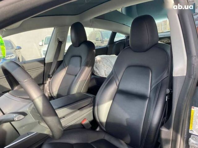 Тесла Модель 3, объемом двигателя 0 л и пробегом 82 тыс. км за 18600 $, фото 12 на Automoto.ua