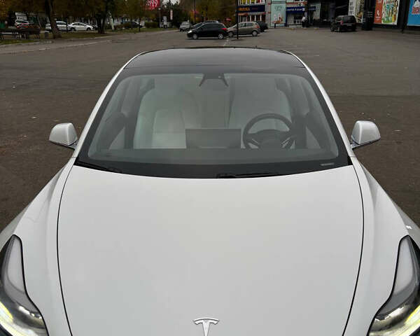 Тесла Модель 3, объемом двигателя 0 л и пробегом 39 тыс. км за 20999 $, фото 2 на Automoto.ua