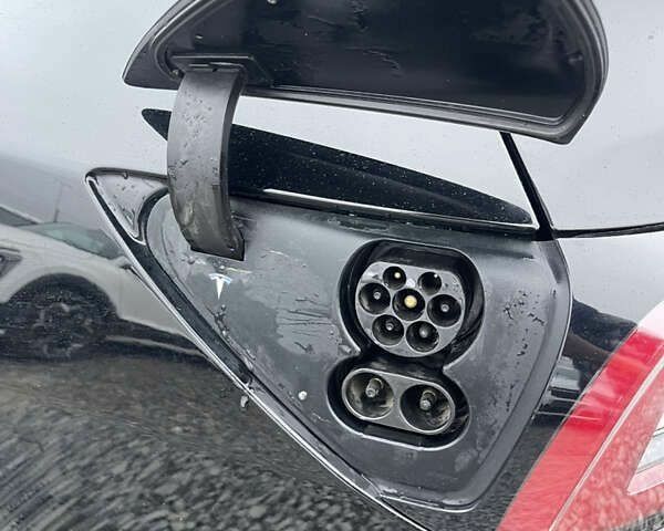 Тесла Модель 3, об'ємом двигуна 0 л та пробігом 117 тис. км за 25200 $, фото 13 на Automoto.ua