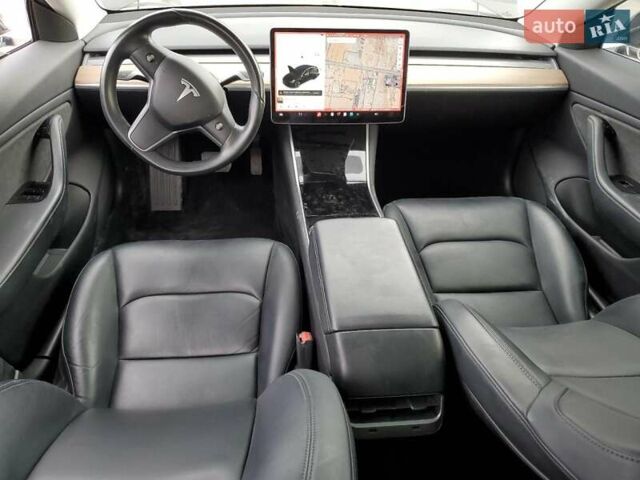 Тесла Модель 3, объемом двигателя 0 л и пробегом 70 тыс. км за 10200 $, фото 7 на Automoto.ua